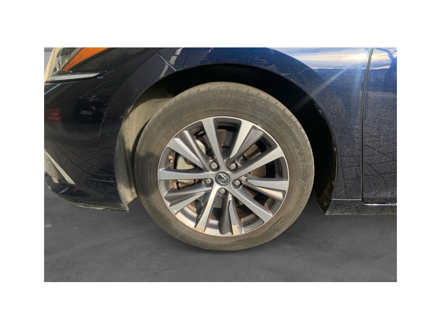LEXUS d'occasion ES 300H LUXE de 2021 Montreuil (93)﻿