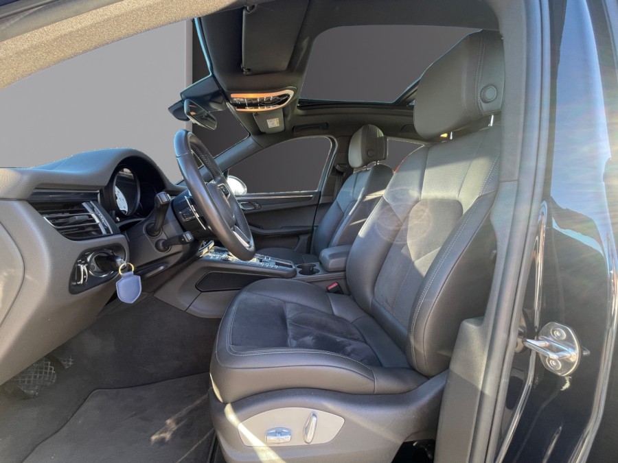 PORSCHE d'occasion MACAN 2.0 245 de 2019 Brive La Gaillarde (19)﻿