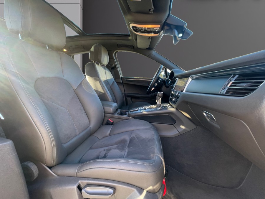 PORSCHE d'occasion MACAN 2.0 245 de 2019 Brive La Gaillarde (19)﻿