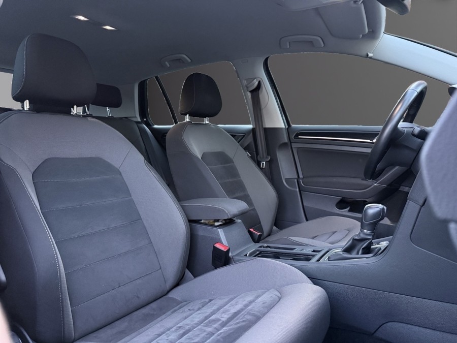 VOLKSWAGEN d'occasion GOLF 2.0 TDI 4motion de 2017 Montreuil (93)﻿