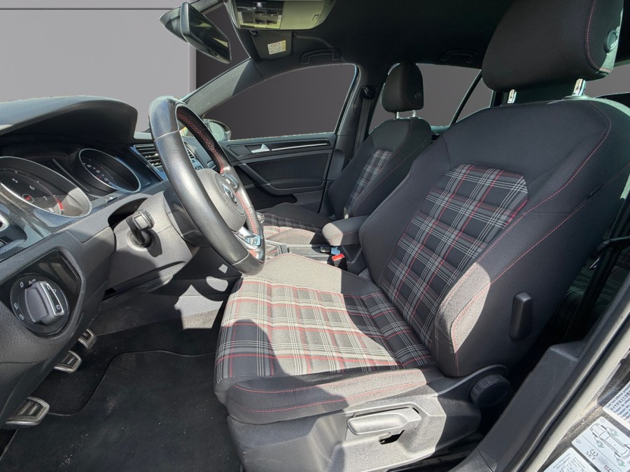 VOLKSWAGEN d'occasion GOLF 2.0 TSI 220 GTI de 2014 Besançon (25)﻿