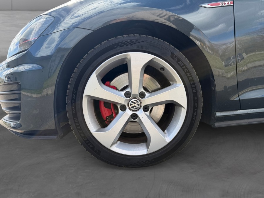 VOLKSWAGEN d'occasion GOLF 2.0 TSI 220 GTI de 2014 Besançon (25)﻿