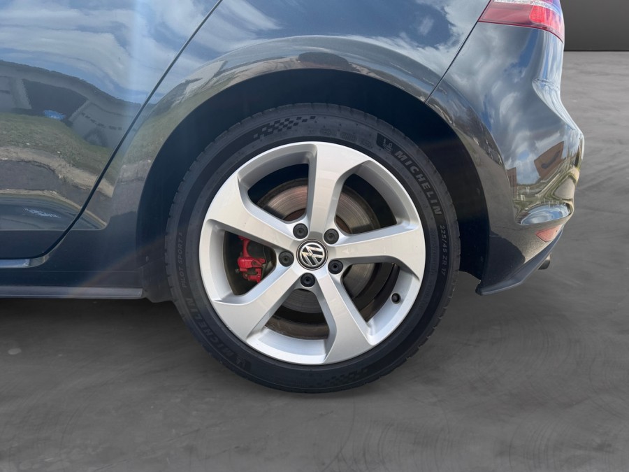 VOLKSWAGEN d'occasion GOLF 2.0 TSI 220 GTI de 2014 Besançon (25)﻿
