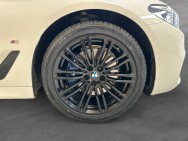 BMW d'occasion SERIE 5 Serie 5 G30 530eA iPerformance de 2017 Lorient