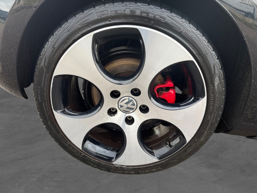 VOLKSWAGEN d'occasion GOLF 2.0 210 GTI DSG de 2010 Andrezieux (42)﻿