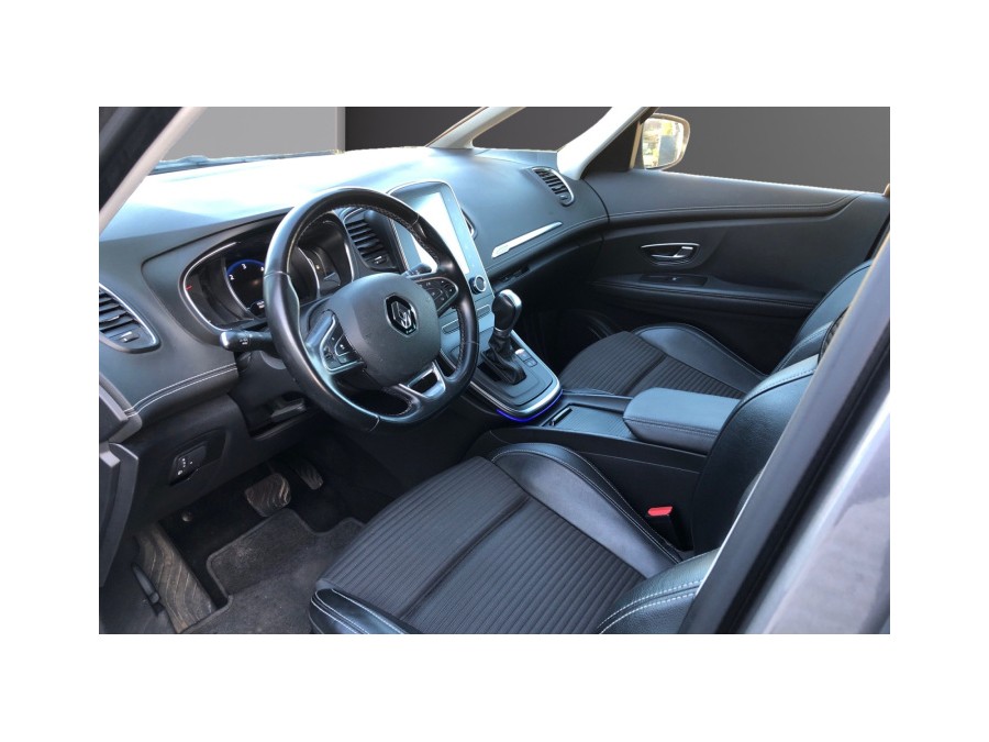 RENAULT d'occasion SCENIC 1.7 BLUE DCI 150 BUSINESS INTENS EDC de