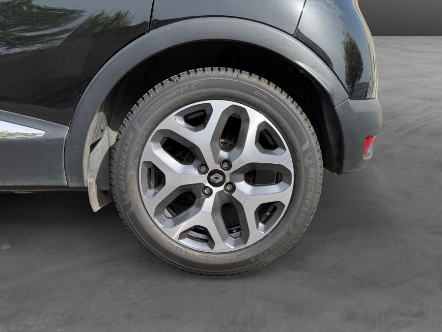 RENAULT d'occasion CAPTUR I 1.5 DCI 90 INTENS de 2015 Saint Maximin