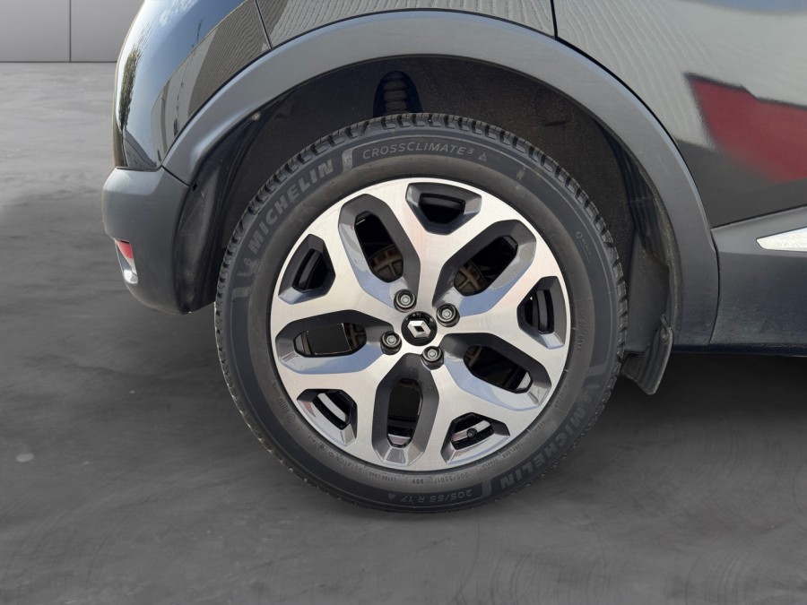 RENAULT d'occasion CAPTUR I 1.5 DCI 90 INTENS de 2015 Saint Maximin