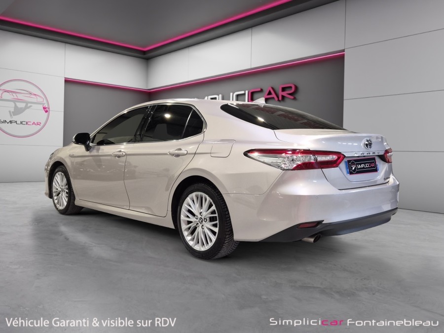 TOYOTA d'occasion CAMRY HYBRIDE 218 2WD DESIGN de 2019 Fontainebleau