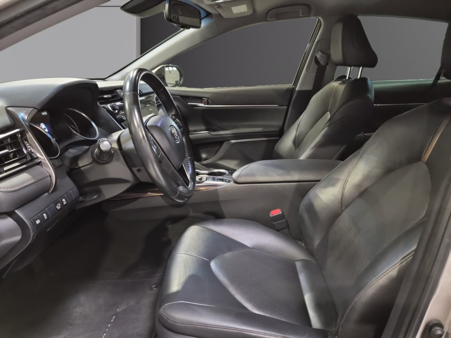 TOYOTA d'occasion CAMRY HYBRIDE 218 2WD DESIGN de 2019 Fontainebleau