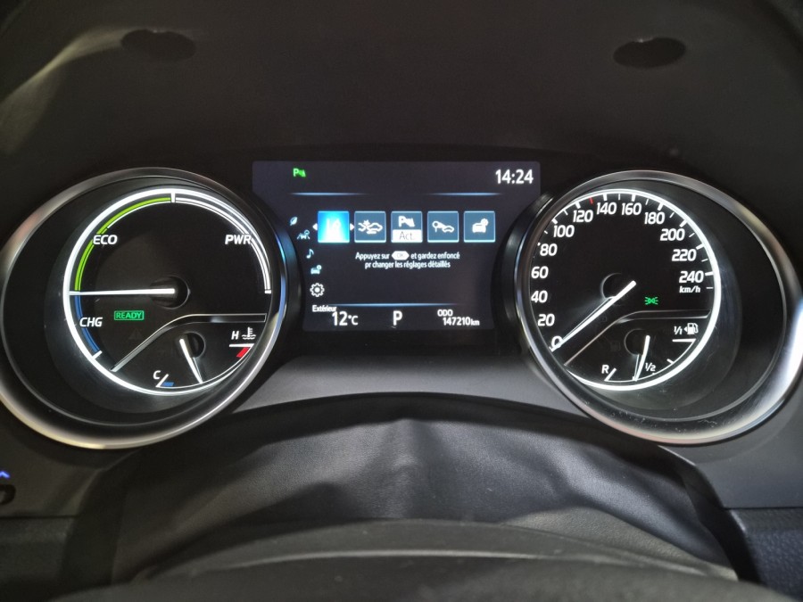 TOYOTA d'occasion CAMRY HYBRIDE 218 2WD DESIGN de 2019 Fontainebleau