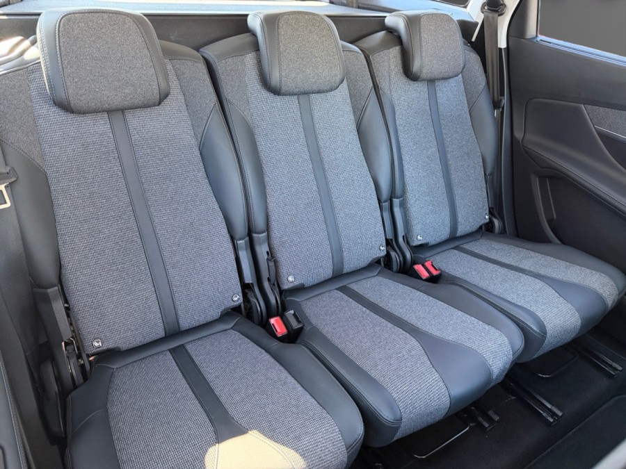 PEUGEOT d'occasion 5008 1.2 PURE TECH 130 ALLURE EAT PH2 de 2019 Lyon