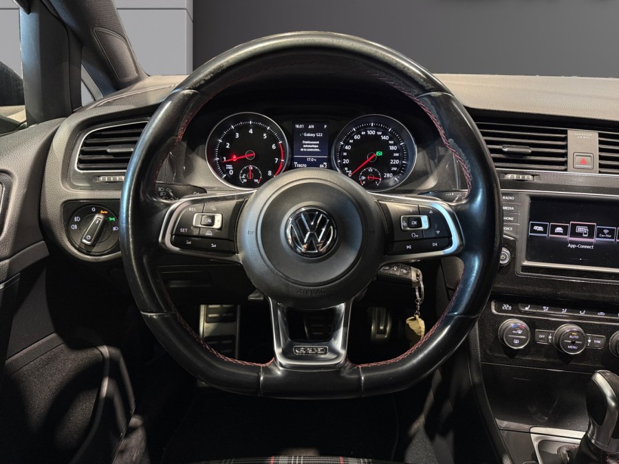 VOLKSWAGEN d'occasion GOLF 2.0 TSI 220 GTI DSG de 2016 Narbonne (11)﻿