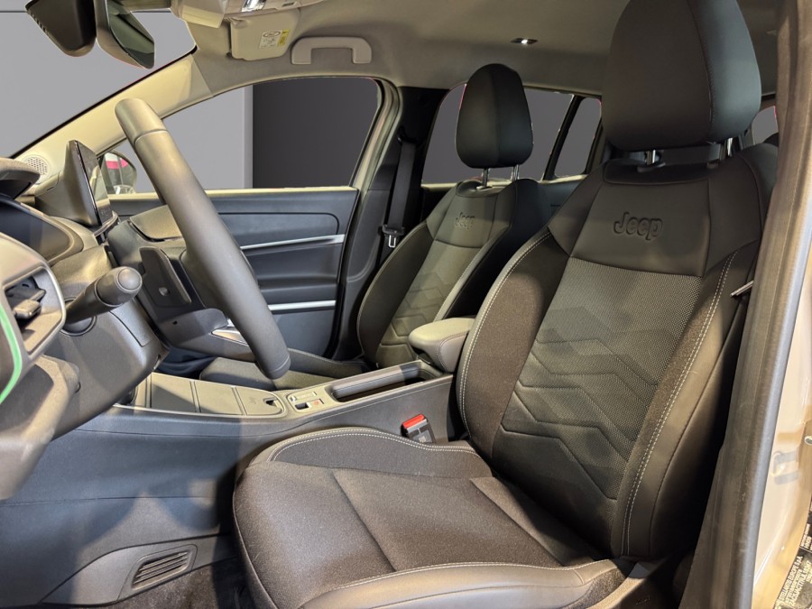 JEEP d'occasion AVENGER 1.2 TURBO T3 110 E-HYBRID de 2025 Narbonne