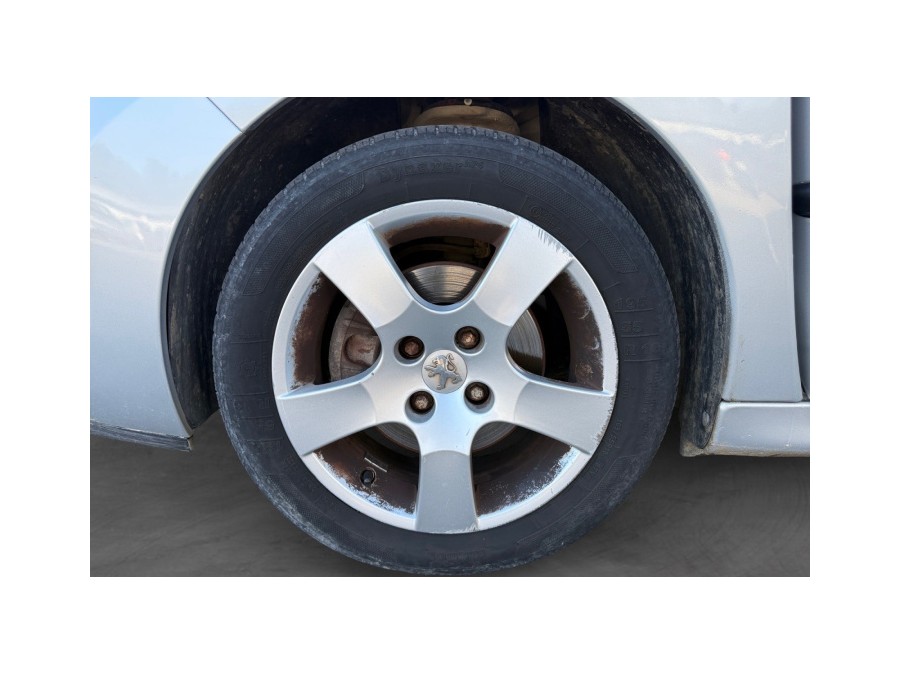 PEUGEOT d'occasion 207 CC 1.6 HDI 112 SPORT de 2010 La Ciotat (13)﻿