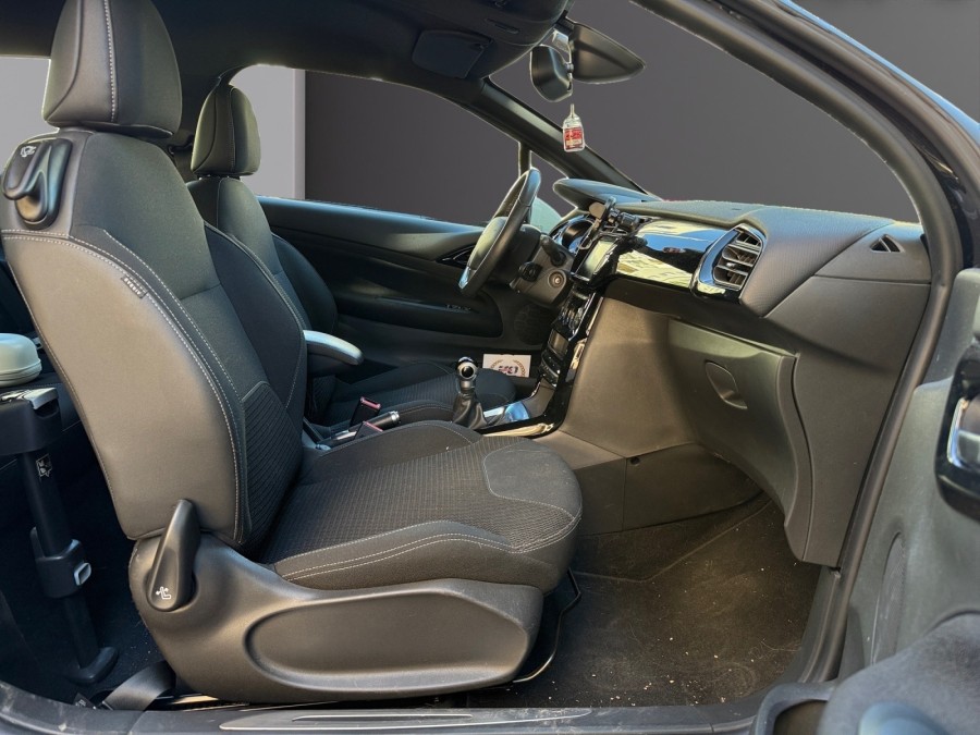 DS d'occasion DS3 1.2 PURE TECH 82 BE CHIC de 2018 Cannes (06)﻿