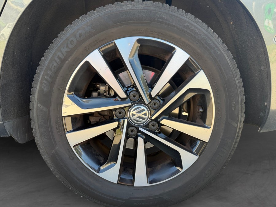 VOLKSWAGEN d'occasion TOURAN 2.0 TDI 150 UNITED DSG 7P de 2020 Lyon