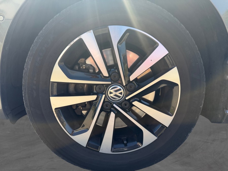 VOLKSWAGEN d'occasion TOURAN 2.0 TDI 150 UNITED DSG 7P de 2020 Lyon