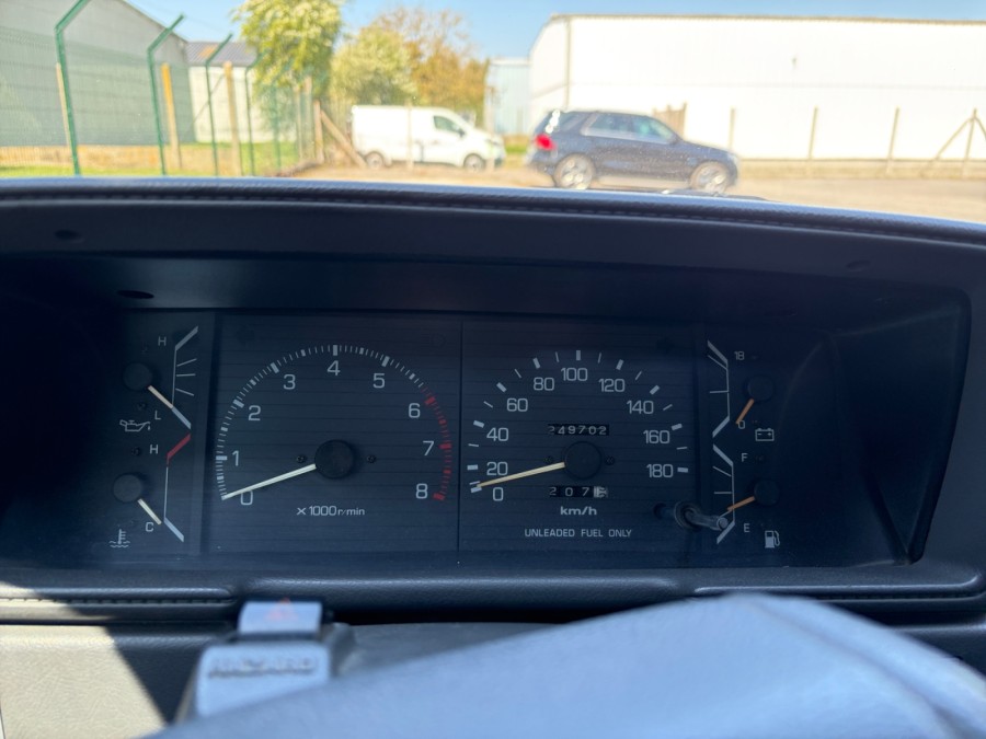 TOYOTA d'occasion 4-RUNNER 2.4i 4x4 de 1989 Arras (62)﻿