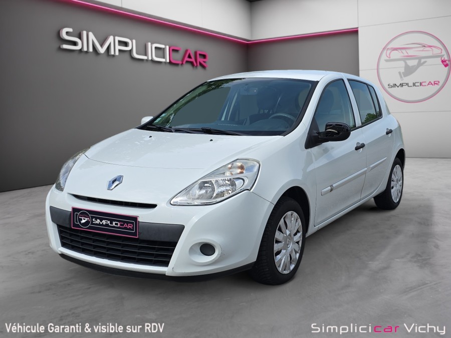 RENAULT d'occasion CLIO III RENAULT CLIO 3 ALIZEE 1.2 75 CH de 2011