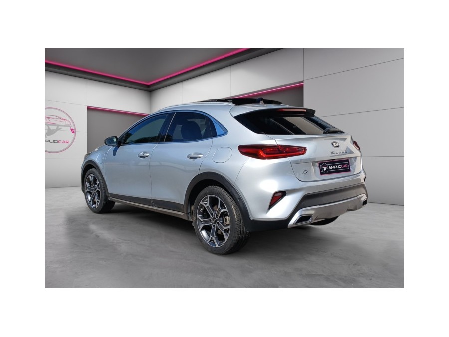 KIA d'occasion CEED XCEED 1.6 GDI 141 PHEV BLACK & WHITE EDITION de