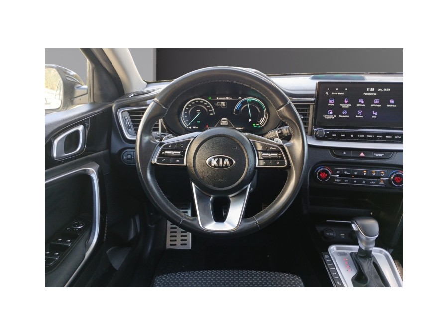KIA d'occasion CEED XCEED 1.6 GDI 141 PHEV BLACK & WHITE EDITION de