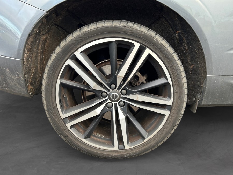 VOLVO d'occasion XC60 T8 TWIN ENGINE R DESIGN de 2019 Colmar (68)﻿