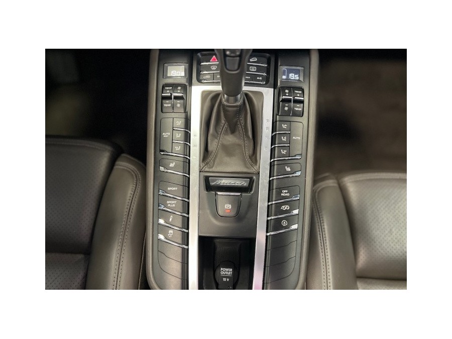 PORSCHE d'occasion MACAN 3.6 400 TURBO de 2014 Annecy (74)﻿