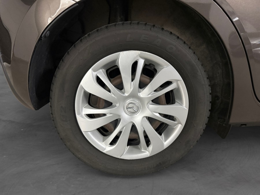 MAZDA d'occasion 2 BERLINE BICORPS TROIS OU CINQ PORTES 1.5