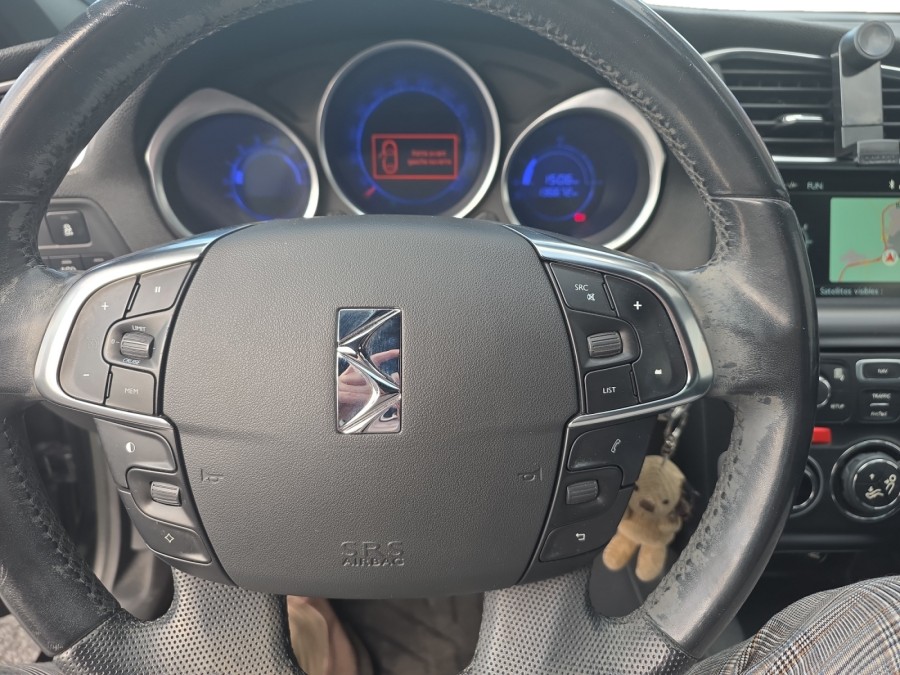 CITROEN d'occasion DS4 1.6 e-HDI 115 de 2014 Le Puy en Velay (43)﻿