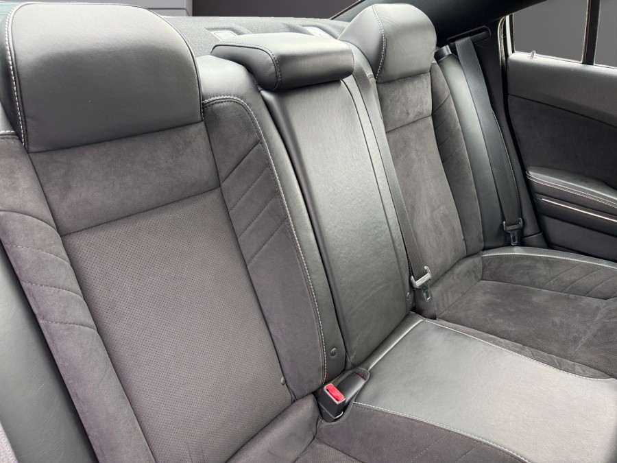 DODGE d'occasion CHARGER 1.8 VVT S de 2018 Orleans (45)﻿