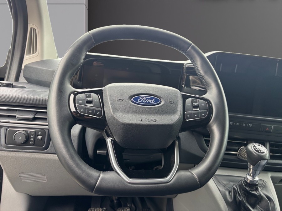 FORD d'occasion TRANSIT CUSTOM 2.0 ECOBLUE 150 de 2024 Frejus (83)﻿