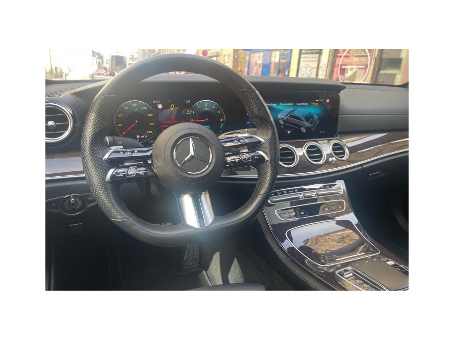 MERCEDES d'occasion CLASSE E V E300 DE AMG LINE BA de 2022 Paris 15