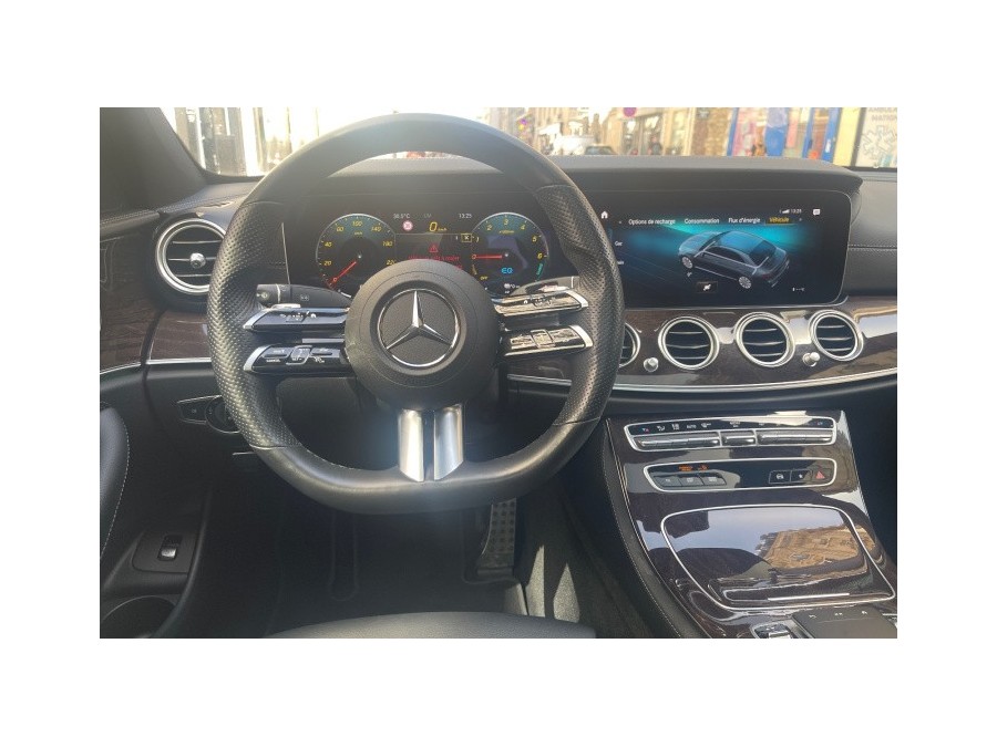 MERCEDES d'occasion CLASSE E V E300 DE AMG LINE BA de 2022 Paris 15