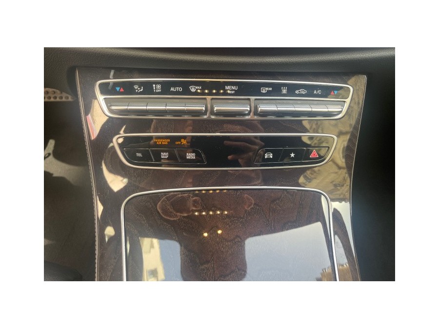 MERCEDES d'occasion CLASSE E V E300 DE AMG LINE BA de 2022 Paris 15