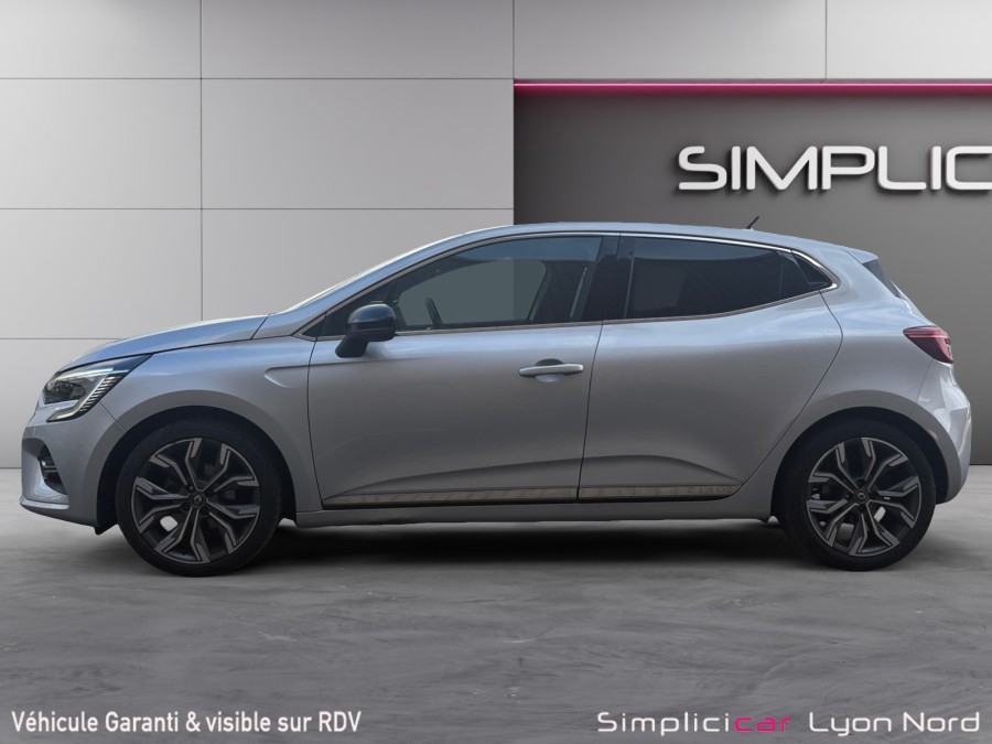 RENAULT d'occasion CLIO 1.5 BLUE DCI 115 INTENS de 2019 Lyon Nord