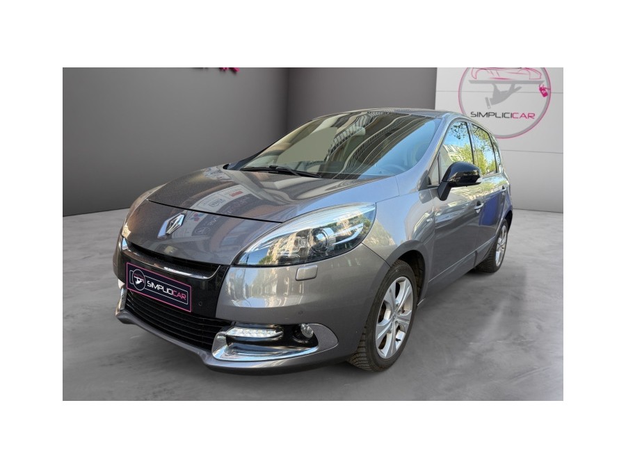RENAULT d'occasion SCENIC 1.5 DCI 110 DYNAMIQUE EDC BOSE de 2012 Le
