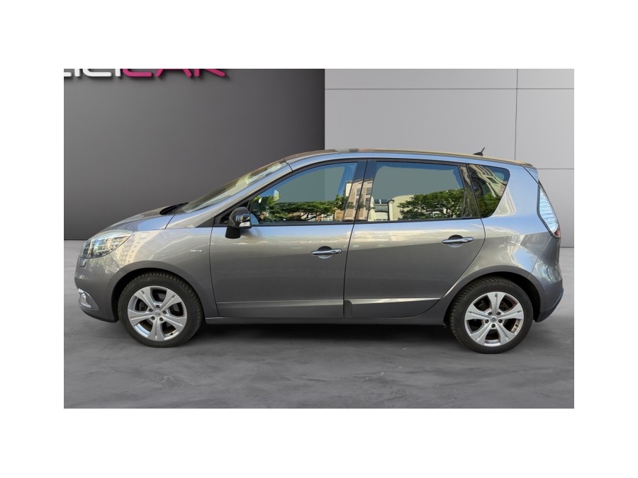 RENAULT d'occasion SCENIC 1.5 DCI 110 DYNAMIQUE EDC BOSE de 2012 Le