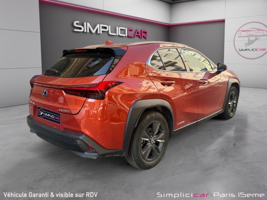LEXUS d'occasion UX 250H 4WD PACK de 2019 Paris 15 (75)﻿