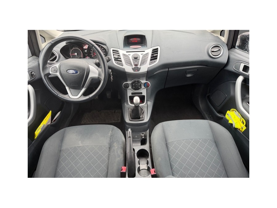 FORD d'occasion FIESTA FIESTA de 2011 Vernon (27)﻿