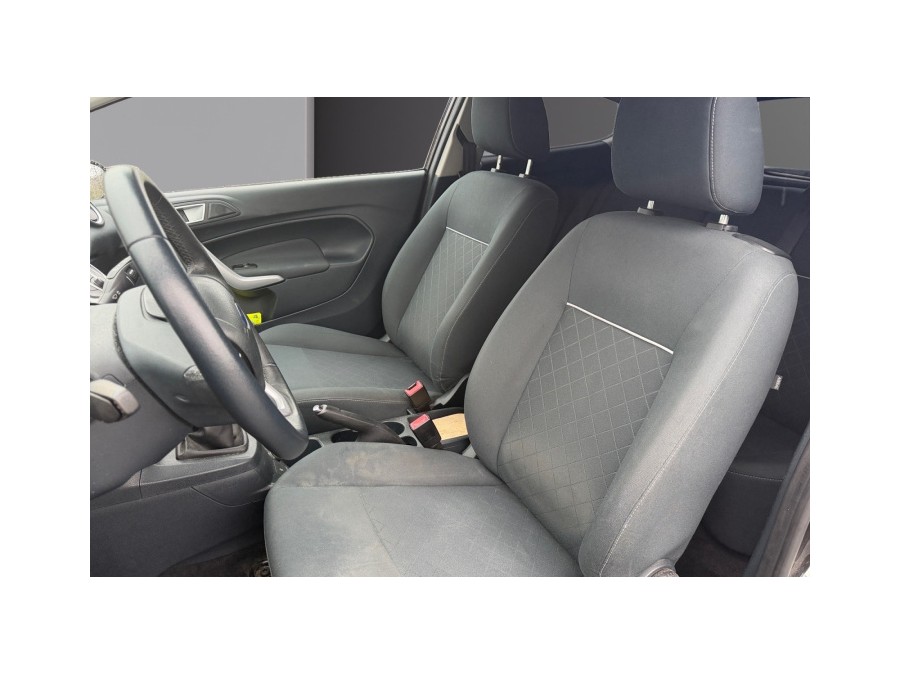 FORD d'occasion FIESTA FIESTA de 2011 Vernon (27)﻿