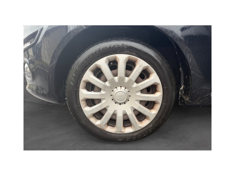 FORD d'occasion FIESTA FIESTA de 2011 Vernon (27)﻿