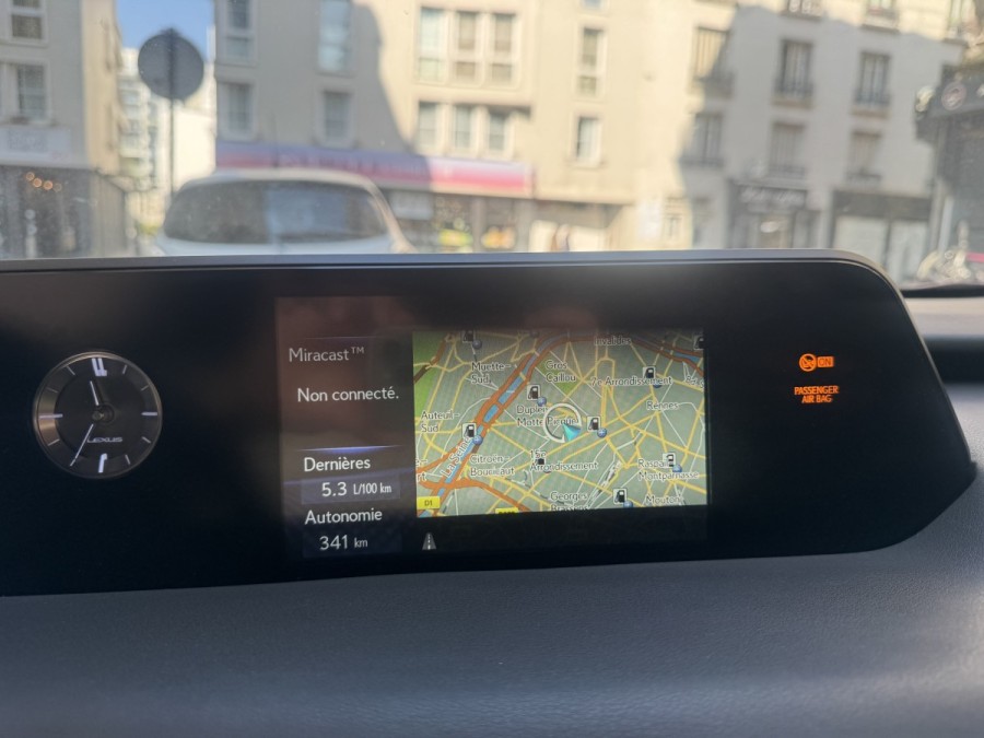 LEXUS d'occasion UX 250H 4WD PACK de 2019 Paris 15 (75)﻿