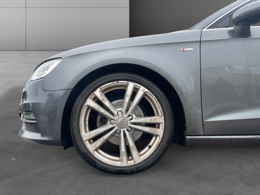AUDI d'occasion A3 2.0 TDI 150 ch S LINE de 2016 Royan (17)﻿