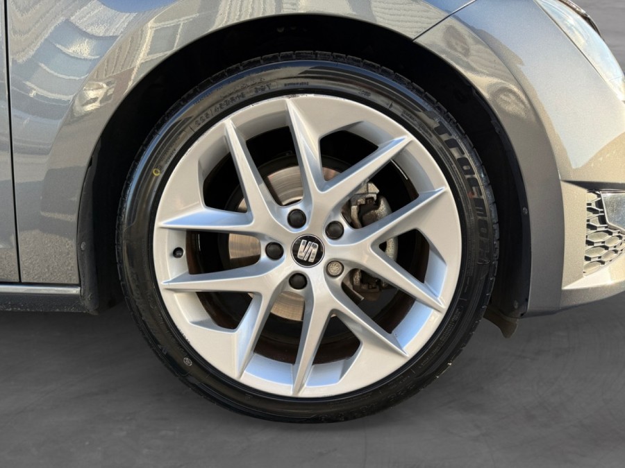 SEAT d'occasion LEON 1.4 TSI 140 FR de 2014 Saint Maximin (60)﻿