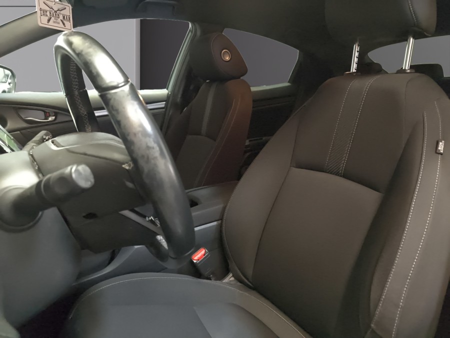 HONDA d'occasion CIVIC X BERLINE BICORPS TROIS OU CINQ PORTES 1.0