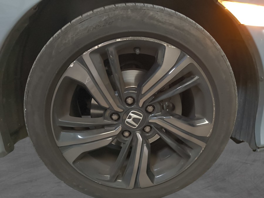 HONDA d'occasion CIVIC X BERLINE BICORPS TROIS OU CINQ PORTES 1.0