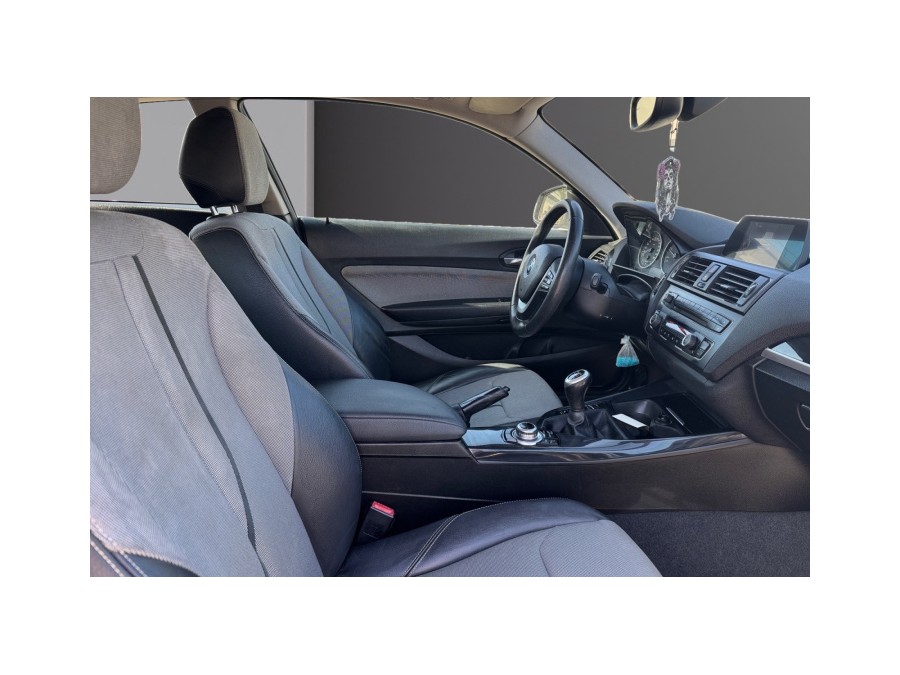 BMW d'occasion SERIE 1 114D LOUNGE de 2015 La Ciotat (13)﻿