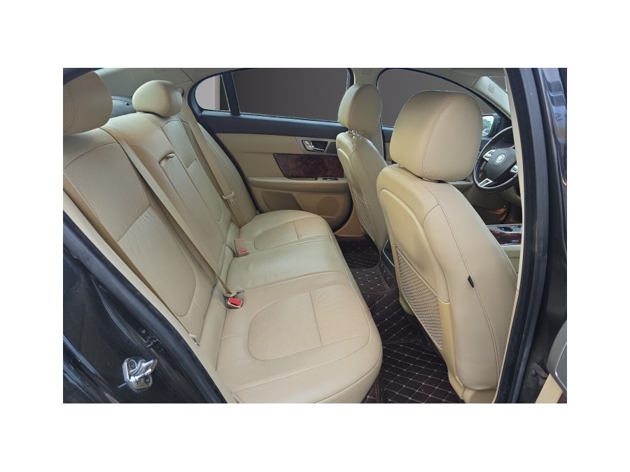 JAGUAR d'occasion XF 4.2 i V8 298 cv de 2008 Beauvais (60)﻿