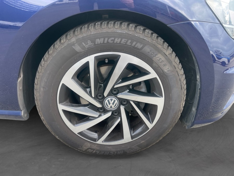 VOLKSWAGEN d'occasion GOLF 1.5 TSI EVO 130 CONNECT DSG de 2019